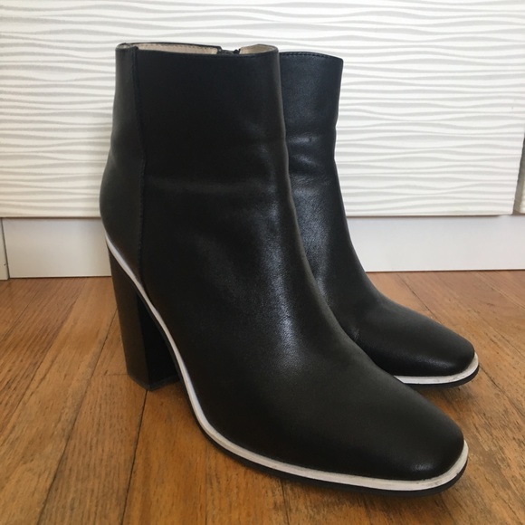Black Leather Ankle Boot, Sol Sana, New Condition - Picture 3 of 7